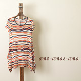 amo-amas-ama (アモ・アーマス・アマ)　手描き風ボーダー変形Tシャツの商品画像